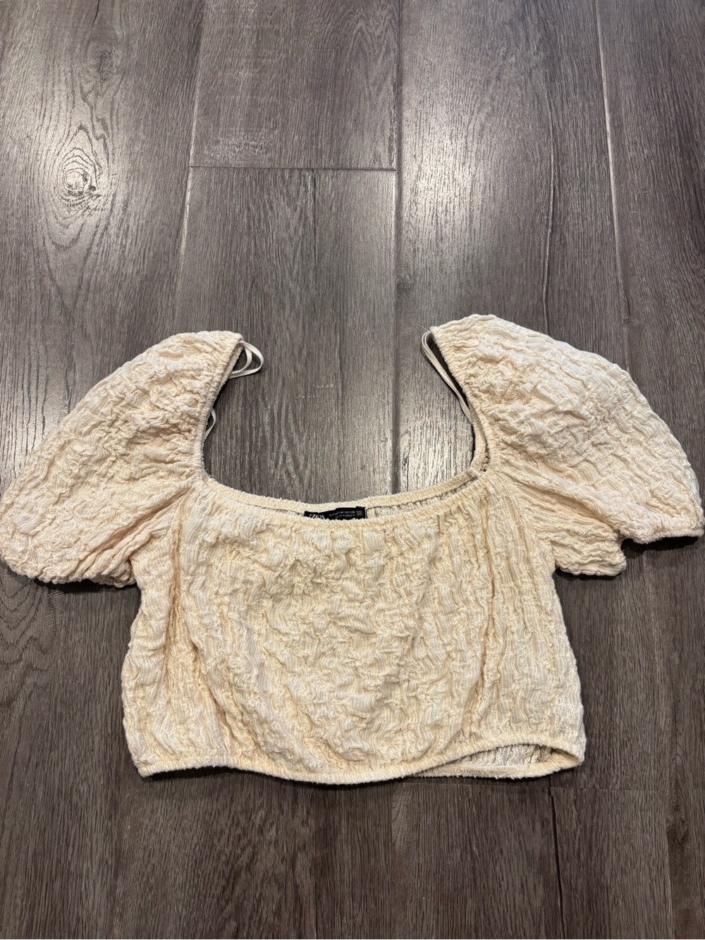 Zara Cream Textured Puff-Sleeve Crop Top